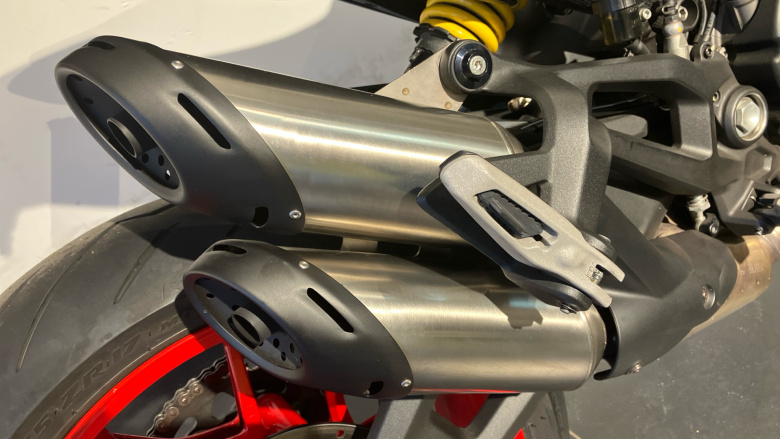 Ducati Monster Plus 937 Red (20MY)